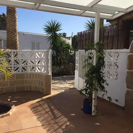 Comfortable Duplex, 70M From The Beach, Sea View From Balcony, Free Wifi Апартаменты Коральео