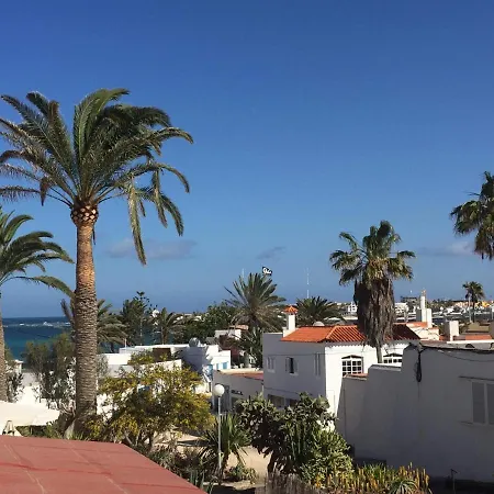 Comfortable Duplex, 70M From The Beach, Sea View From Balcony, Free Wifi Апартаменты Коральео